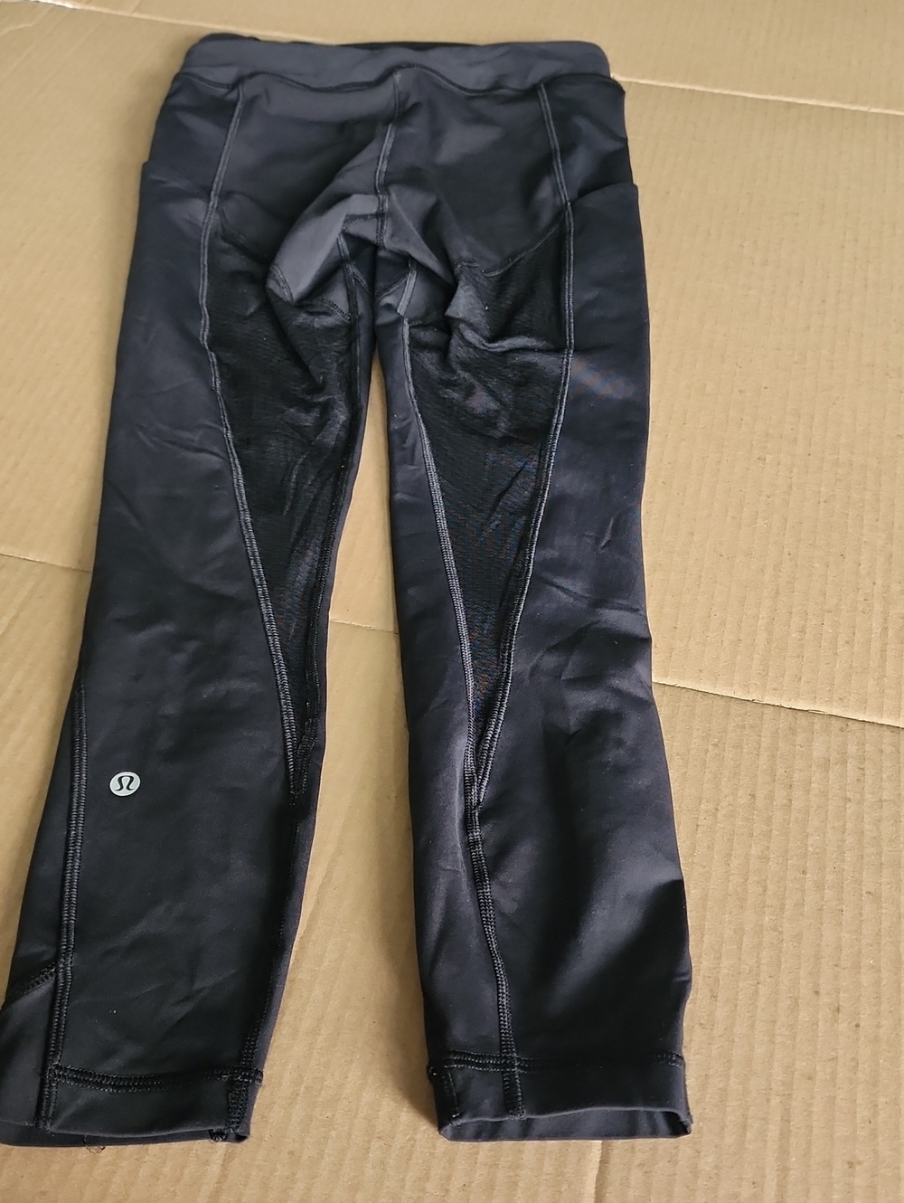 Lululemon Double-Layered Cross Over Waistline Leggings